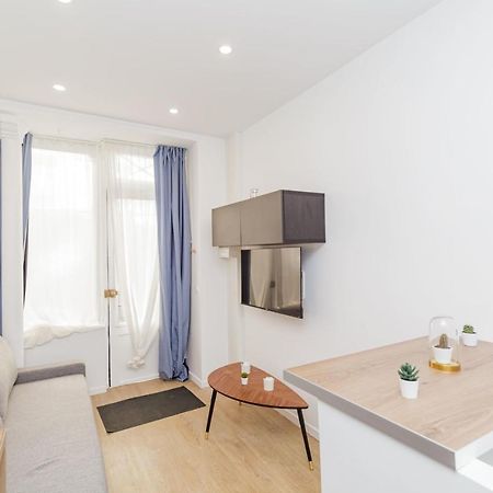 Nice Apartment Renovated And Bright Street Side Paris Eksteriør billede
