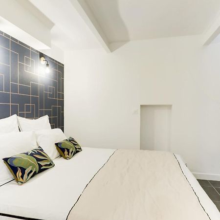 Nice Apartment Renovated And Bright Street Side Paris Eksteriør billede
