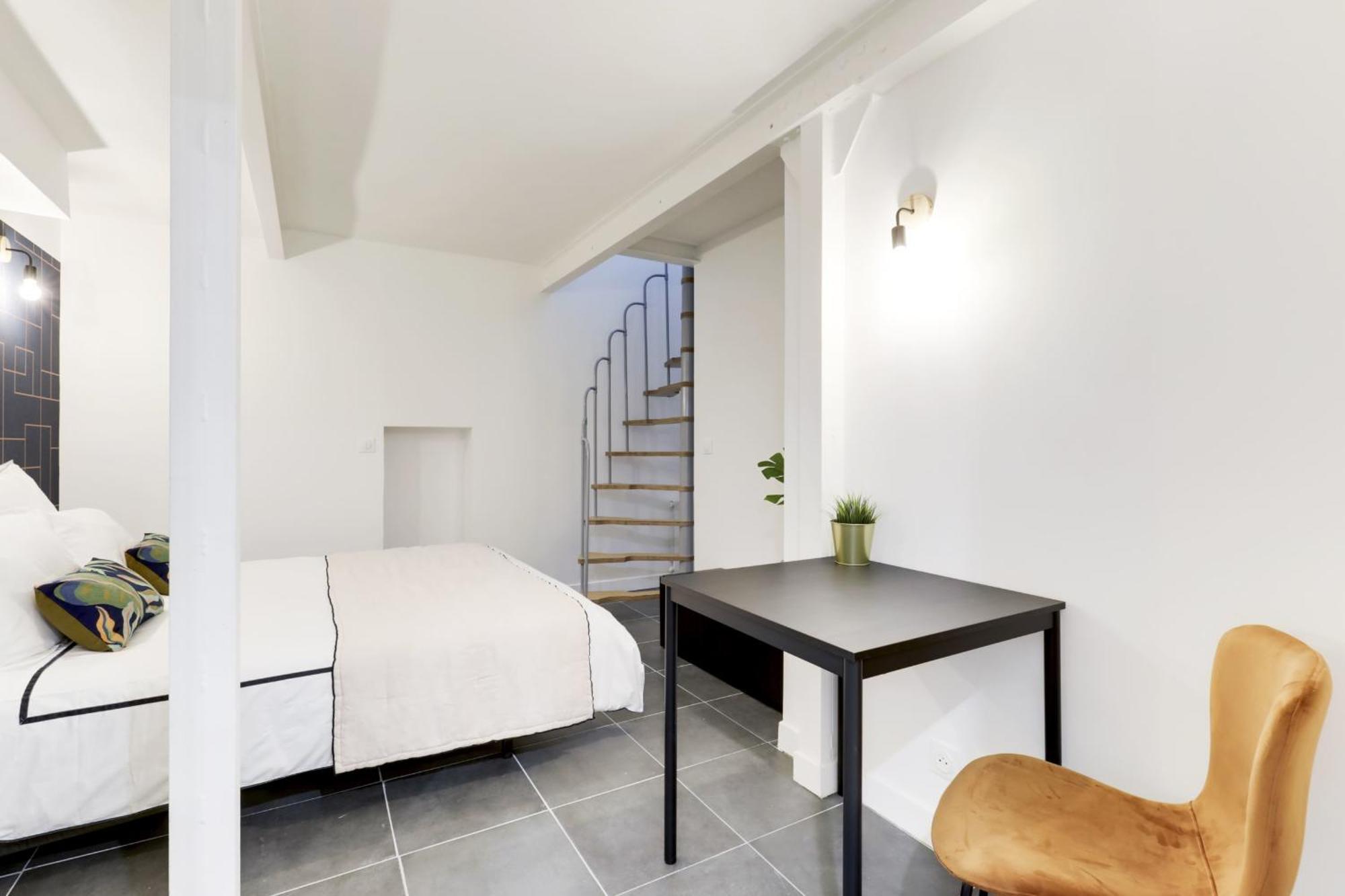 Nice Apartment Renovated And Bright Street Side Paris Eksteriør billede